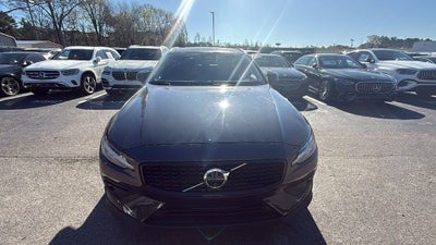 2025 Volvo V60 Cross Country B5 Plus AWD